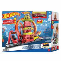 Hot Wheels Hkx41 Çember Pistli İtfaiye İstasyonu Seti