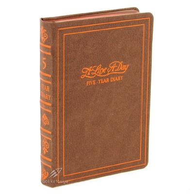 Victoria's Journals 1085 A Line A Day 5 Yıllık Tarihsiz Planlayıcı