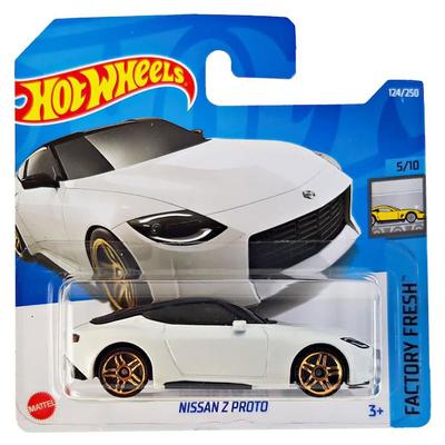 Hot Wheels 2022 Factory Fresh 5/10 Nissan Z Proto Beyaz