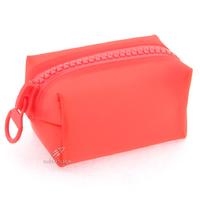 Unicus 964 Big Zip Mat Pastel Silikon Makyaj Ve Kalem Çantası Pastel Nar Çiçeği