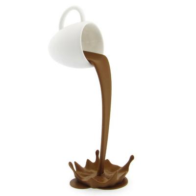 Era Figür Mutfak Dökülen Kahve Fincanı 21Cm